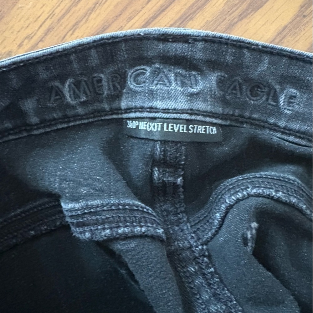 American Eagle Outfitters Black Denim Women’s 18 Super High Rise Jeggings - Picture 4 of 10
